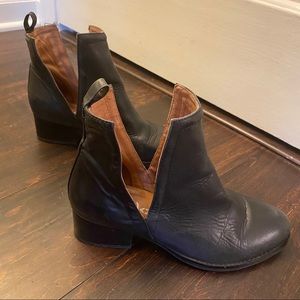 Jeffrey Campbell Slide Slit Boots